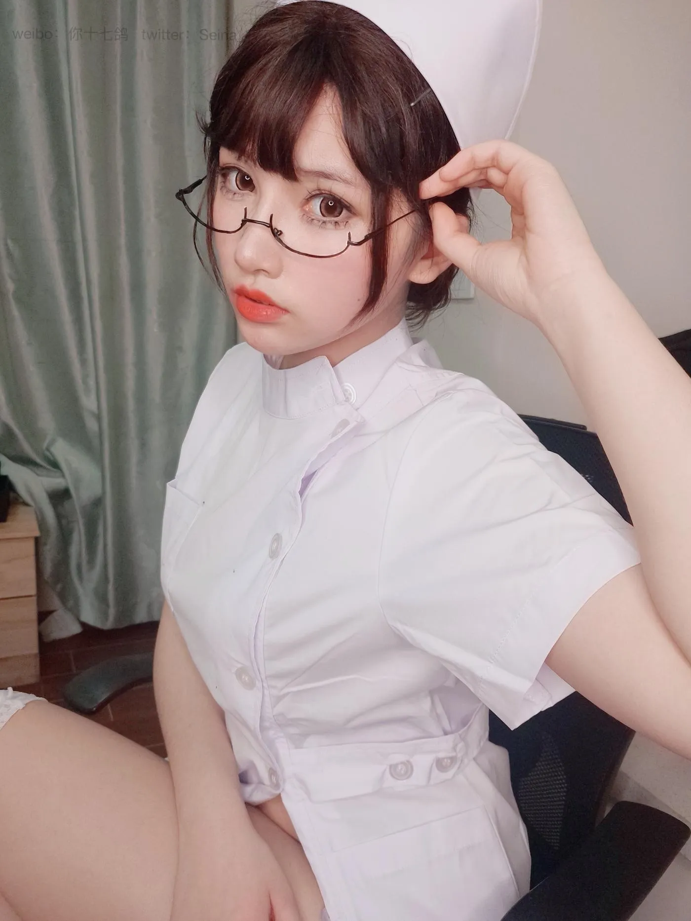 你十七鸽 – NO.03 白色护士-自拍档 [59P]插图5